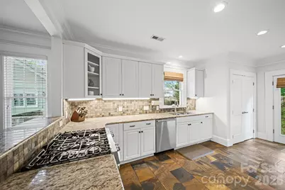 320 Westwood Avenue, Charlotte, NC 28203 - Photo 11