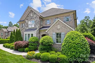8703 Deakin Court, Waxhaw, NC 28173 - Photo 3