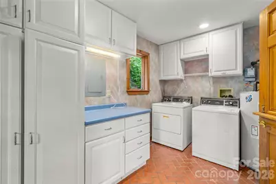 32 Delano Road, Asheville, NC 28805 - Photo 19