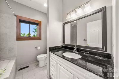 32 Delano Road, Asheville, NC 28805 - Photo 23
