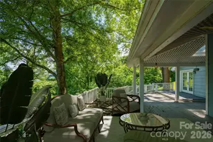 32 Delano Rd, Asheville, NC 28805 - Photo 9