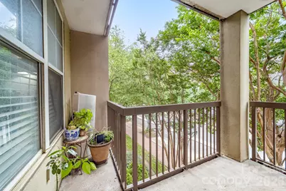 405 W 7th Street #302, Charlotte, NC 28202 - Photo 19
