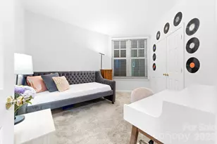405 W 7th St, Charlotte, NC 28202 - Photo 23