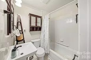 211 9th St, Belmont, NC 28012 - Photo 25