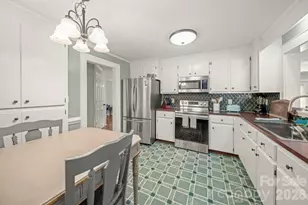 211 9th St, Belmont, NC 28012 - Photo 37