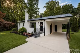 1344 12th Ave NE, Hickory, NC 28601 - Photo 3
