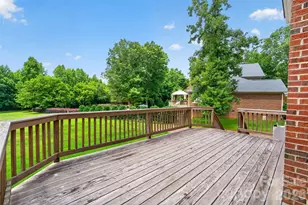 1900 Crestgate Dr, Waxhaw, NC 28173 - Photo 9