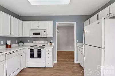 12 Wineberry Court, Fletcher, NC 28732 - Photo 17