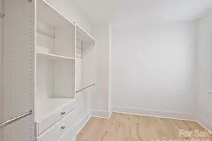1129 E 35th St, Charlotte, NC 28205 - Photo 15