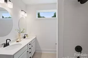 1129 E 35th St, Charlotte, NC 28205 - Photo 21