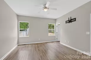 2119 South Rd, Morganton, NC 28655 - Photo 21