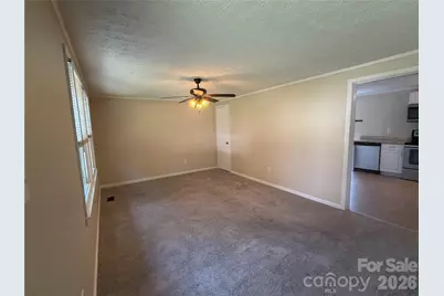 617 Oakwood Lane, Gastonia, NC 28056 - Photo 5