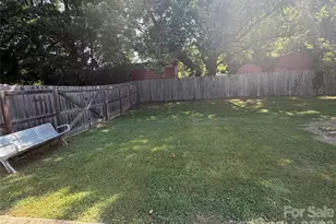 617 Oakwood Ln, Gastonia, NC 28056 - Photo 27