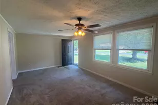 617 Oakwood Ln, Gastonia, NC 28056 - Photo 25