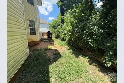 5102 Eagle Creek Drive, Charlotte, NC 28269 - Photo 25