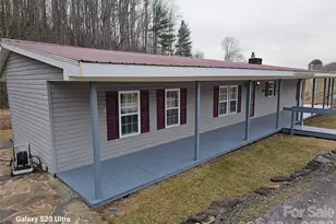 656 Water St, Bakersville, NC 28705 - Photo 7