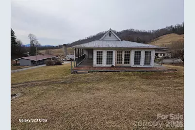 656 Water Street, Bakersville, NC 28705 - Photo 29