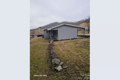 656 Water Street, Bakersville, NC 28705 - Photo 5