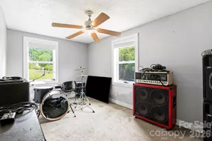 4 Mountain View Rd, Asheville, NC 28806 - Photo 15