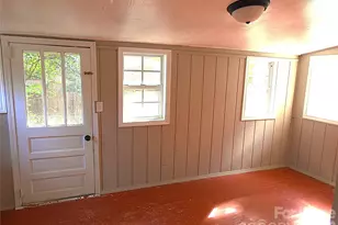 201 Merriman Rd, Hendersonville, NC 28791 - Photo 19