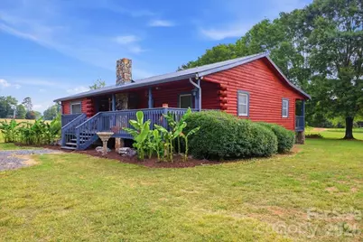 4639 Hickory Lincolnton Highway, Newton, NC 28658 - Photo 1