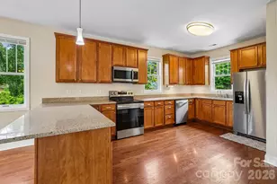 25 Houston St, Asheville, NC 28801 - Photo 5