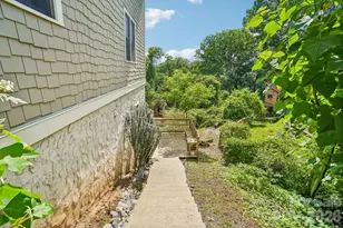 25 Houston St, Asheville, NC 28801 - Photo 27