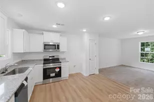 333 Buckelew St, Lancaster, SC 29720 - Photo 11
