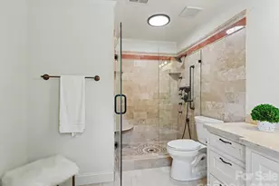 148 Perrin Pl, Charlotte, NC 28207 - Photo 21