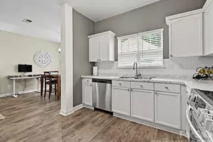 334 Bridal Veil Dr, Charlotte, NC 28217 - Photo 9