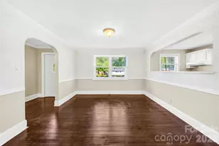 4418 N Sharon Amity Rd, Charlotte, NC 28205 - Photo 7