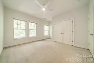642 E 9th St, Charlotte, NC 28202 - Photo 23