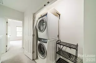 642 E 9th St, Charlotte, NC 28202 - Photo 29