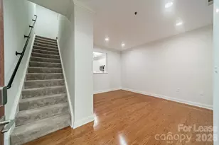 642 E 9th St, Charlotte, NC 28202 - Photo 3