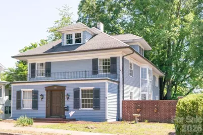 108 Beall Street NW, Lenoir, NC 28645 - Photo 1