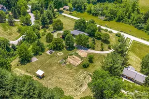241 Pinners Cove Rd, Asheville, NC 28803 - Photo 31