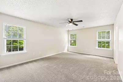 5904 Leawood Run Court, Charlotte, NC 28269 - Photo 17