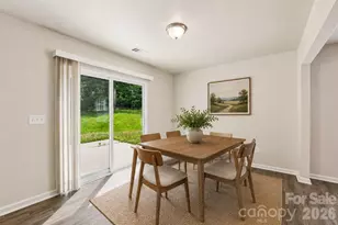 5904 Leawood Run Ct, Charlotte, NC 28269 - Photo 13