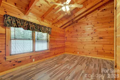 545 Mountain Crest Drive S, Marion, NC 28752 - Photo 23
