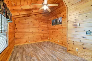 545 Mountain Crest Dr S, Marion, NC 28752 - Photo 25