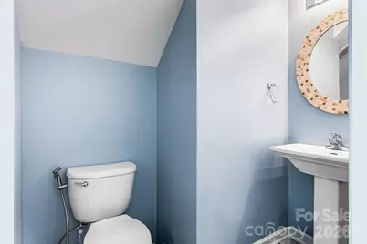 4816 Delprado Circle, Charlotte, NC 28216 - Photo 23