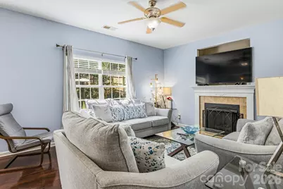 4816 Delprado Circle, Charlotte, NC 28216 - Photo 19