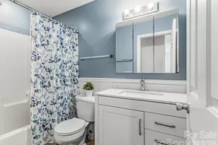 4816 Delprado Cir, Charlotte, NC 28216 - Photo 41