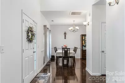 4816 Delprado Circle, Charlotte, NC 28216 - Photo 7