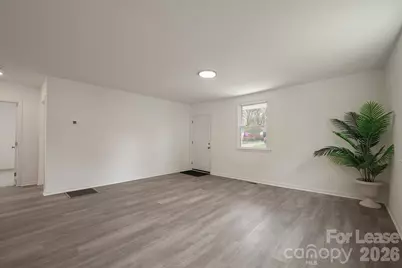 1417 N Oakwood Street, Gastonia, NC 28052 - Photo 7