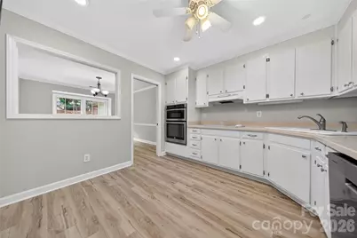 2405 Quail Lake Drive, Charlotte, NC 28210 - Photo 13