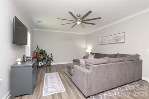 10105 Greenwood Ct, Charlotte, NC 28215 - Photo 11