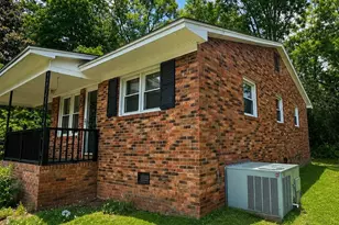 405 Isom St, Lancaster, SC 29720 - Photo 3