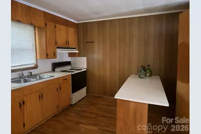 405 Isom Street, Lancaster, SC 29720 - Photo 5