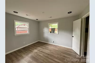 435 E Club Drive, Gastonia, NC 28054 - Photo 17